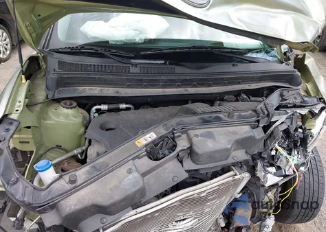 2013 Kia Soul z USA, uszkodzony, nr VIN KNDJT2A53D7572257